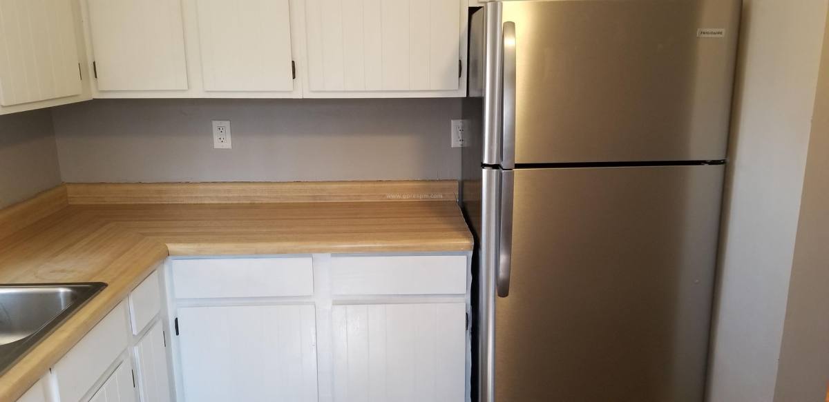 House for rent at 6703 W Barivista Dr, Verona, PA 15147