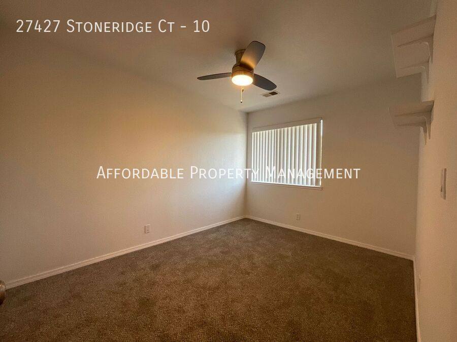 Townhouse for rent at 27427 Stoneridge Court #10, Hayward, CA 94544