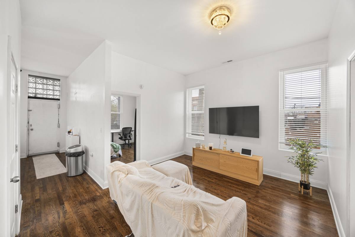 Apartment for rent at 2228 S Wood #2, Chicago, IL 60638