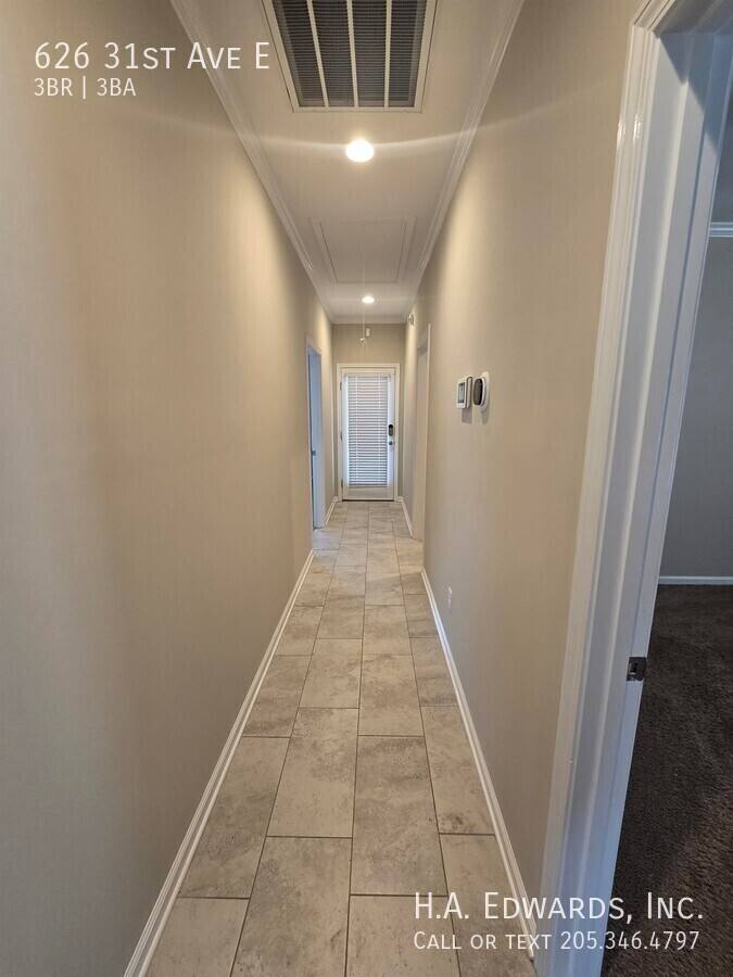 House for rent at 626 31st Ave E, Tuscaloosa, AL 35404