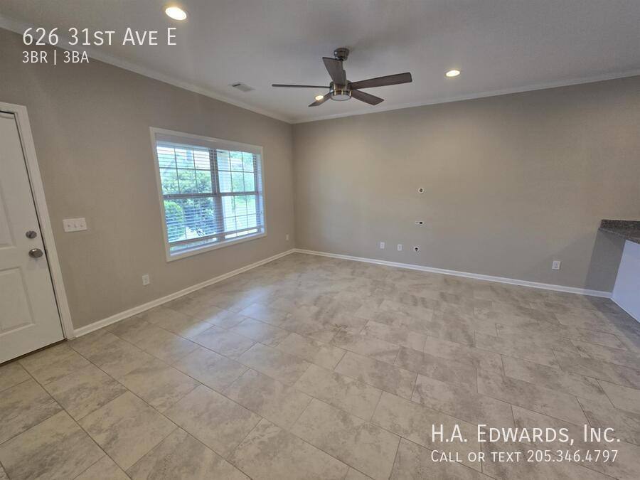 House for rent at 626 31st Ave E, Tuscaloosa, AL 35404