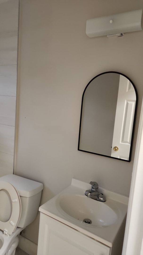 Apartment for rent at 1104 State St, West Palm Beach, FL 33407