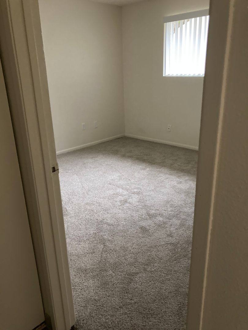 Townhouse for rent at 11461-11549 SW 98th Ave, Portland, OR 97223