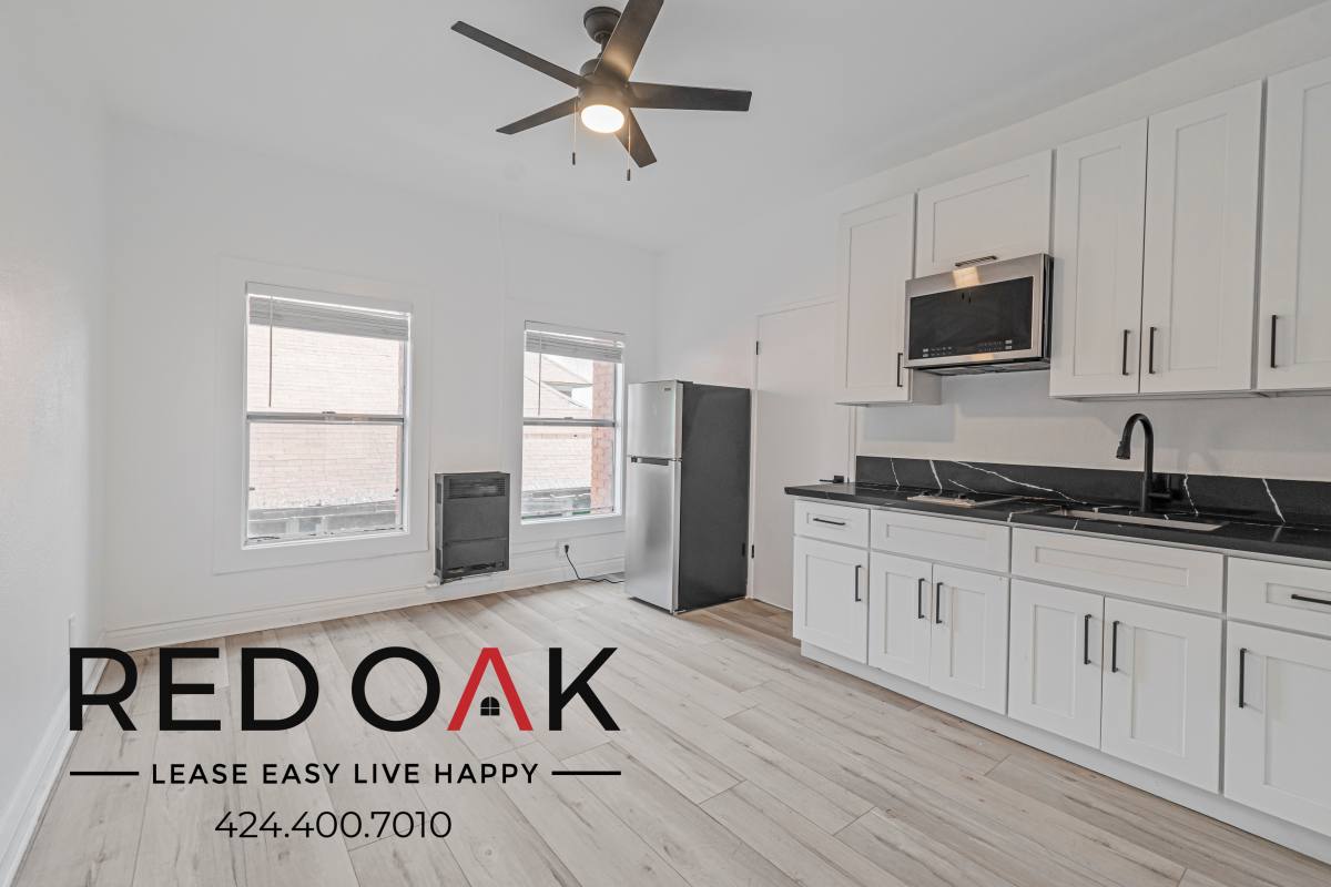 Condo for rent at 744 Beacon Ave, Los Angeles, CA 90017