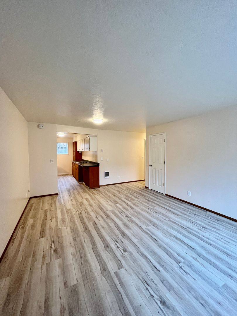 Apartment for rent at 572 W 12th Ave, Eugene, OR 97401