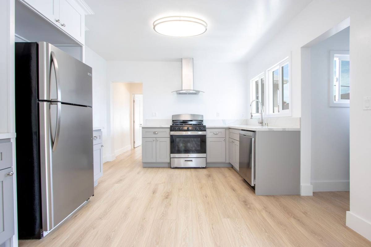 Apartment for rent at 1118 Lyman Place, Los Angeles, CA 90029
