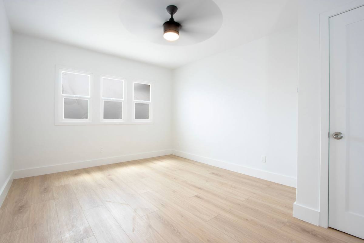Apartment for rent at 1118 Lyman Place, Los Angeles, CA 90029