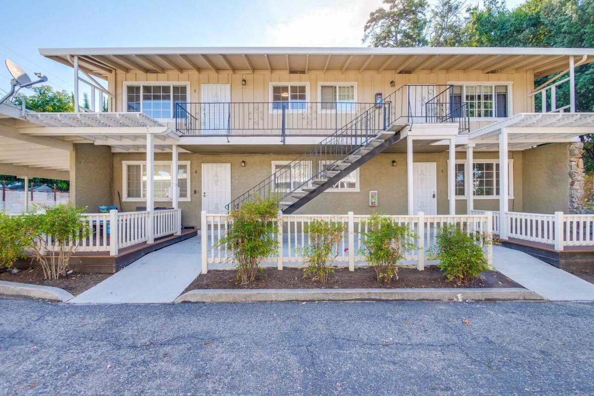 Apartment for rent at 105 Roundtable Dr, San Jose, CA 95111