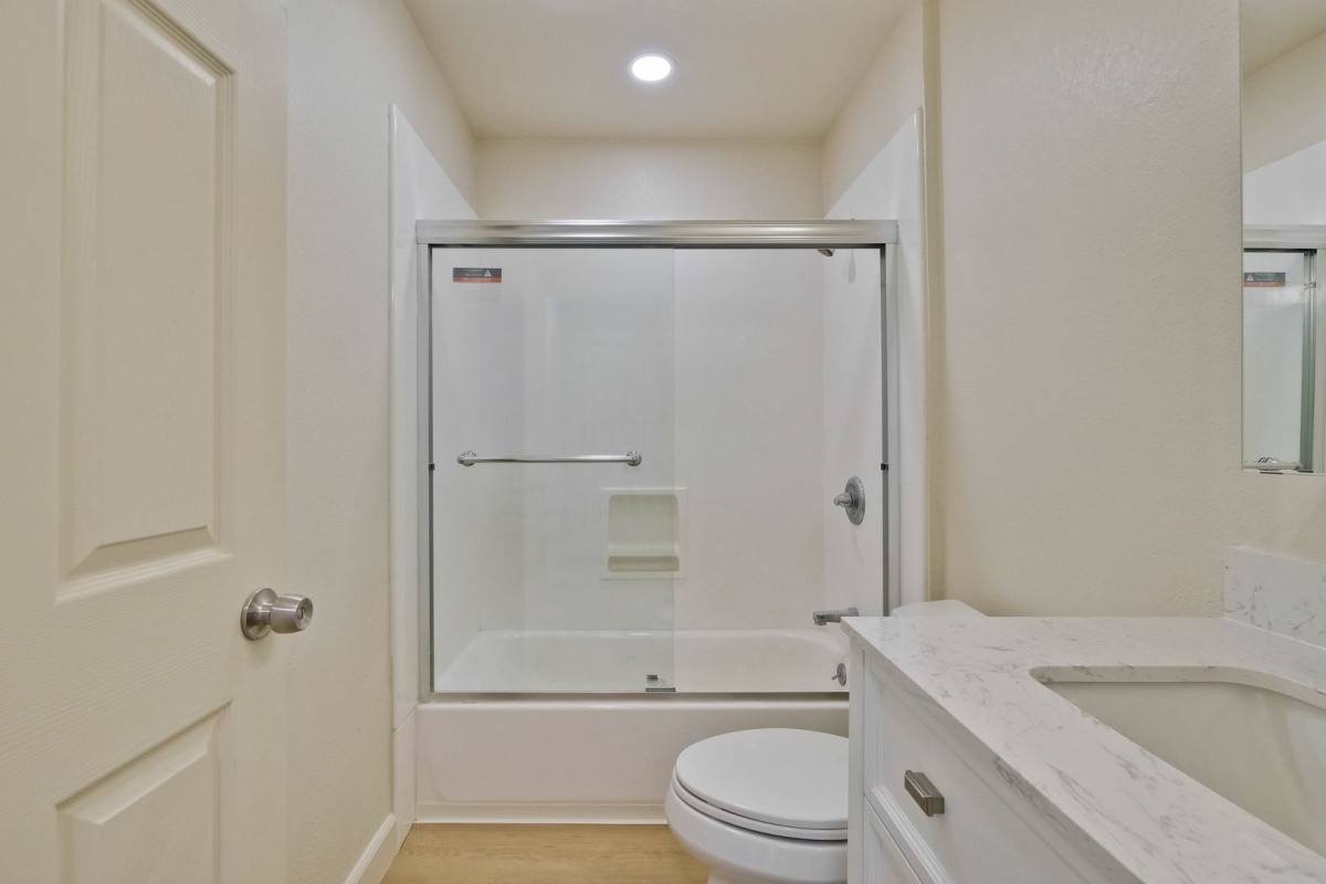 Apartment for rent at 105 Roundtable Dr, San Jose, CA 95111