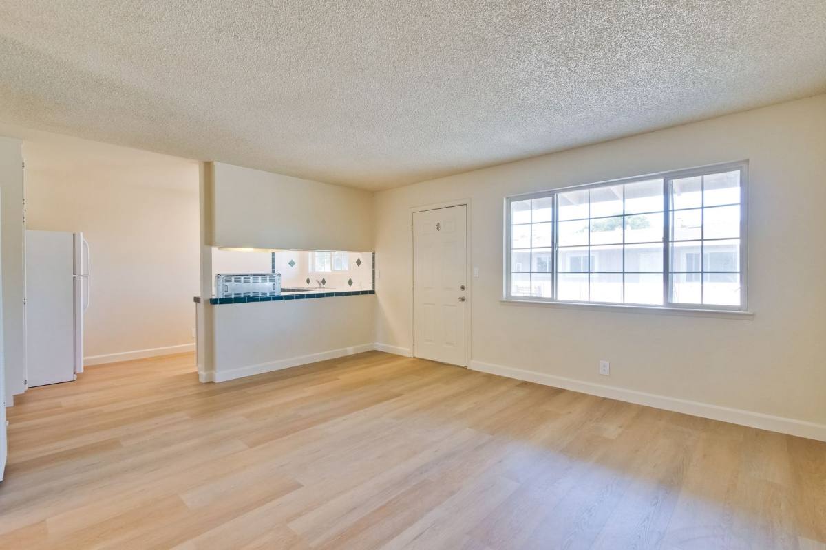 Apartment for rent at 105 Roundtable Dr, San Jose, CA 95111