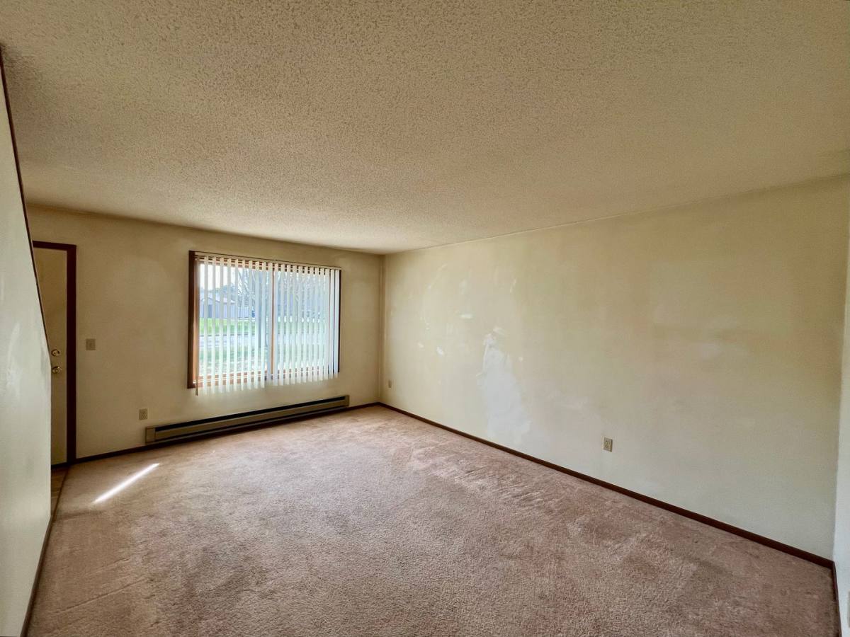Apartment for rent at 602 Hollywood Dr, Merrill, WI 54452