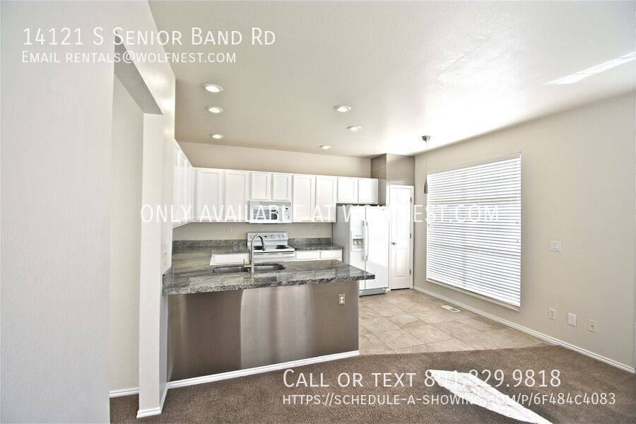 Townhouse for rent at 14121 S Senior Band Rd, Draper, UT 84020
