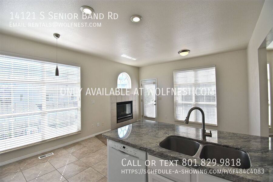 Townhouse for rent at 14121 S Senior Band Rd, Draper, UT 84020