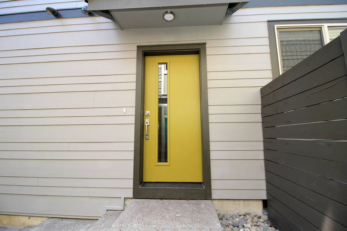 Apartment for rent at 258-260 SW Lancaster Court, Troutdale, OR 97060