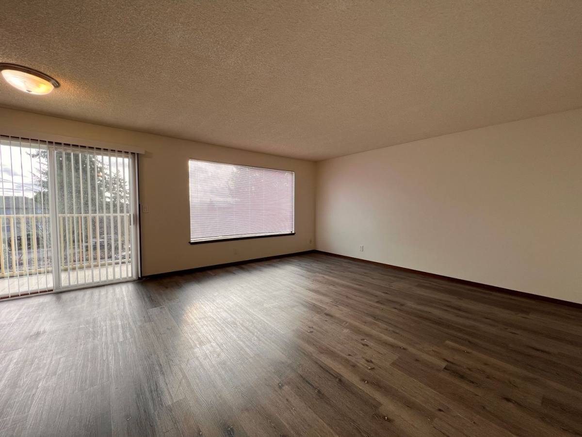 Apartment for rent at 607 R St, Vancouver, WA 98661