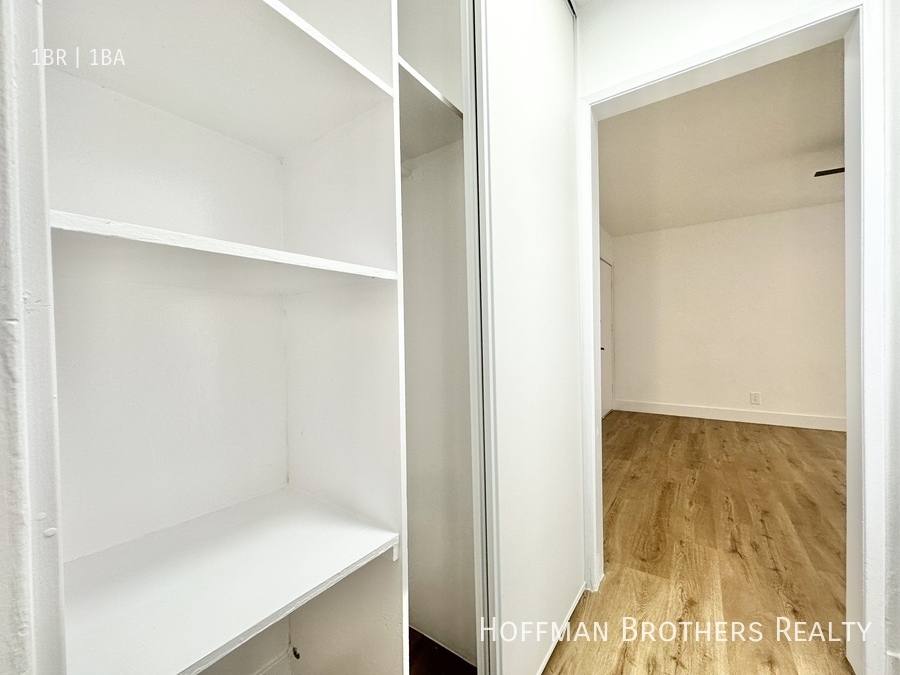 Apartment for rent at 5111 Harold Way #302, Los Angeles, CA 90027