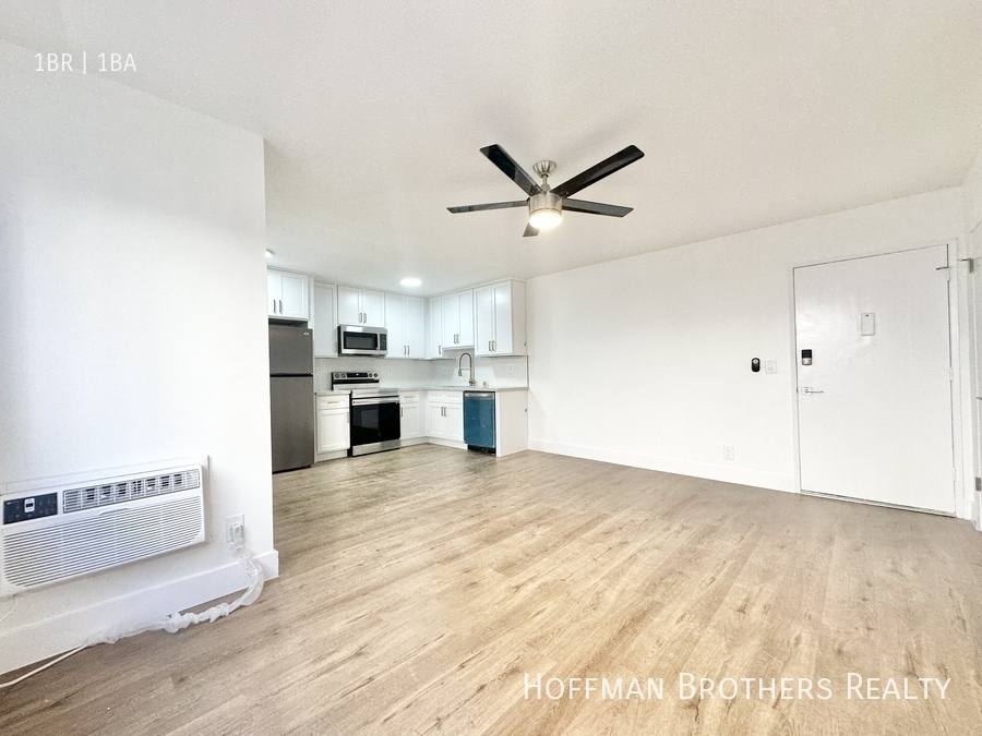 Apartment for rent at 5111 Harold Way #302, Los Angeles, CA 90027