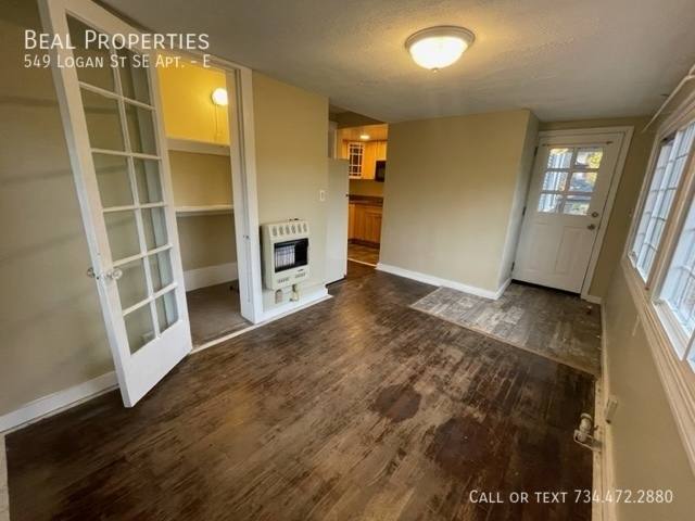 Apartment for rent at 549 Logan St SE E, Grand Rapids, MI 49503