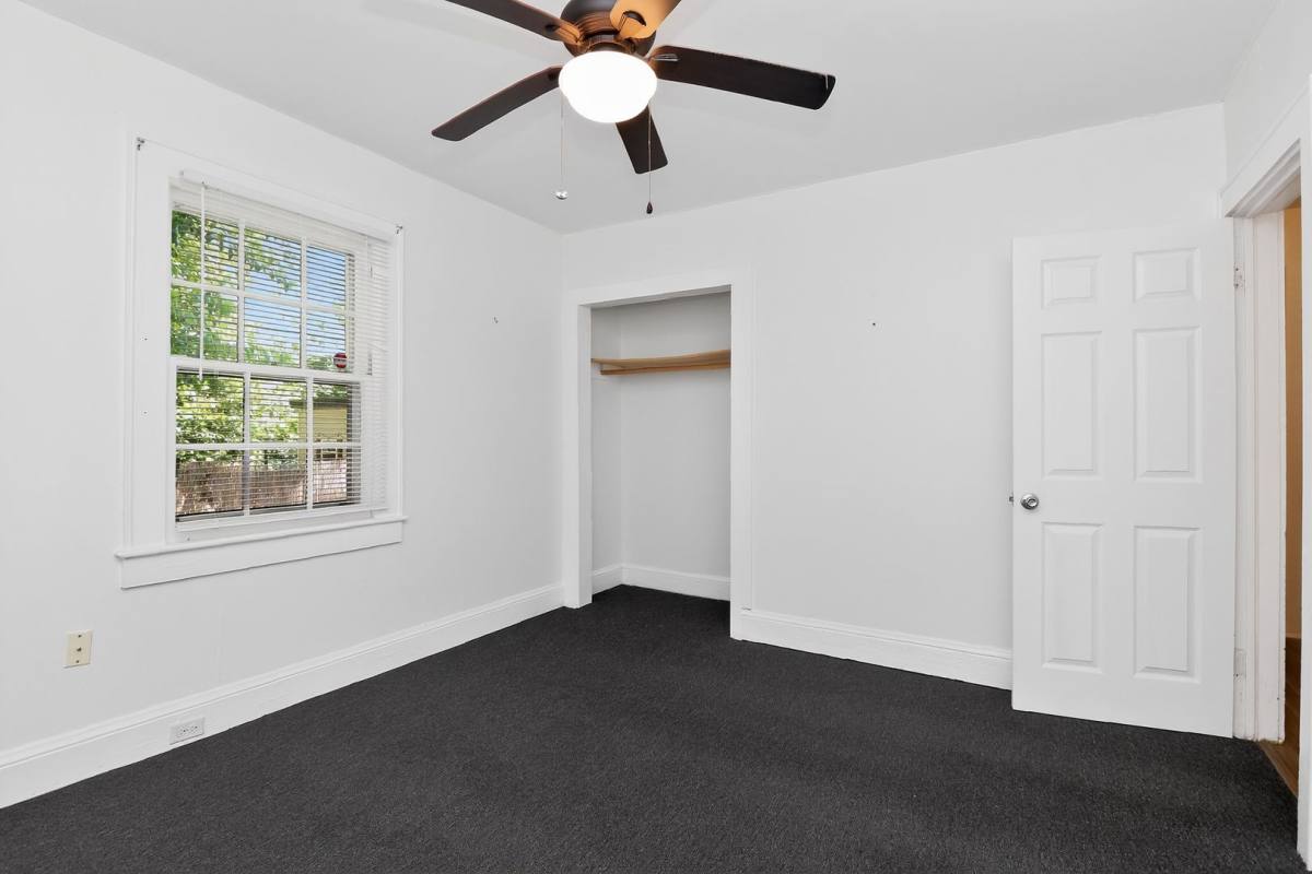 House for rent at 1952 Garibaldi Ave, Charlotte, NC 28208