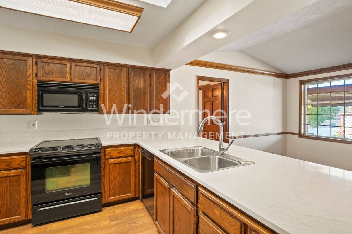 House for rent at 10435 N Iroquois, Spokane, WA 99208