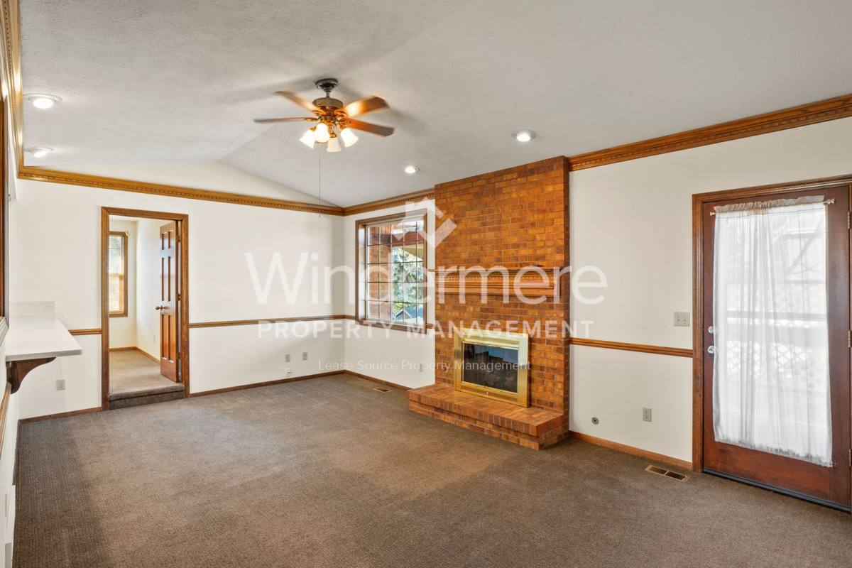 House for rent at 10435 N Iroquois, Spokane, WA 99208