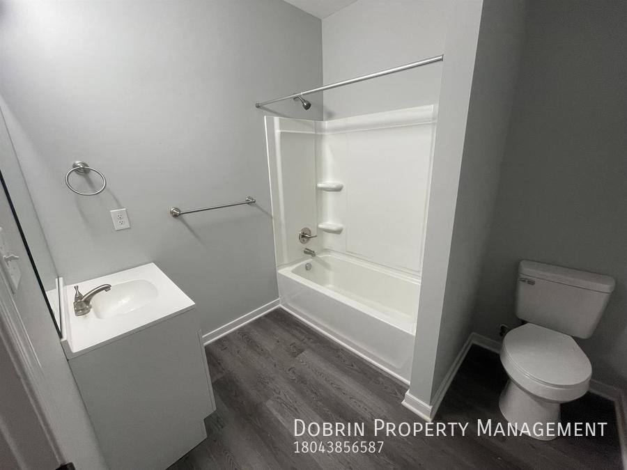 House for rent at 2053 Moore St, Richmond, VA 23220