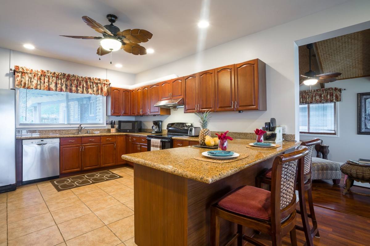 House for rent at 53-829 Kamehameha Highway, Hauula, HI 96717