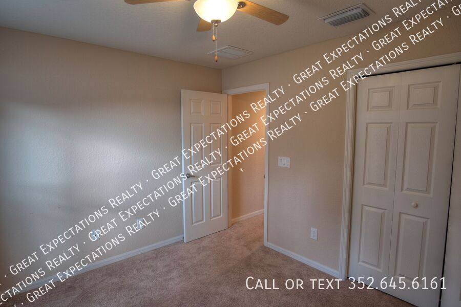 House for rent at 11302 SW 62nd Circle, Ocala, FL 34476