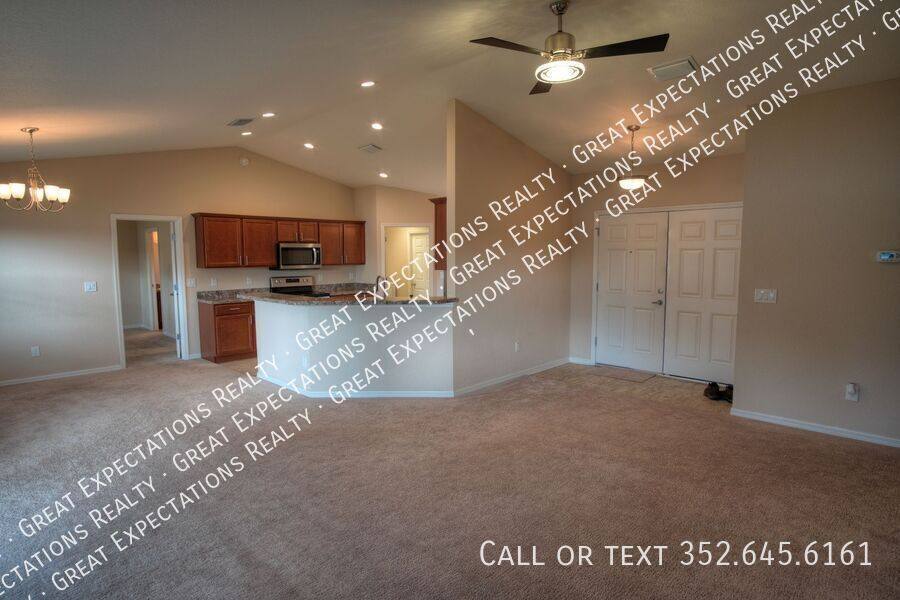 House for rent at 11302 SW 62nd Circle, Ocala, FL 34476