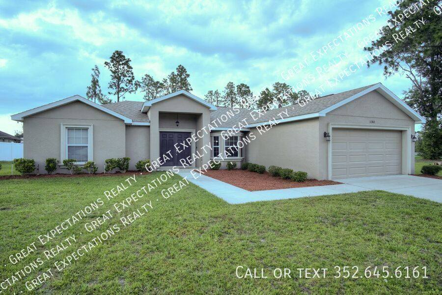 House for rent at 11302 SW 62nd Circle, Ocala, FL 34476
