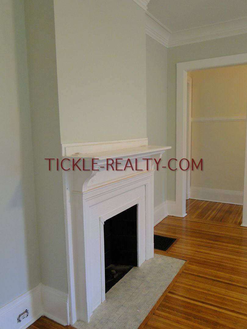 Apartment for rent at 380 Oxford St, Rochester, NY 14607