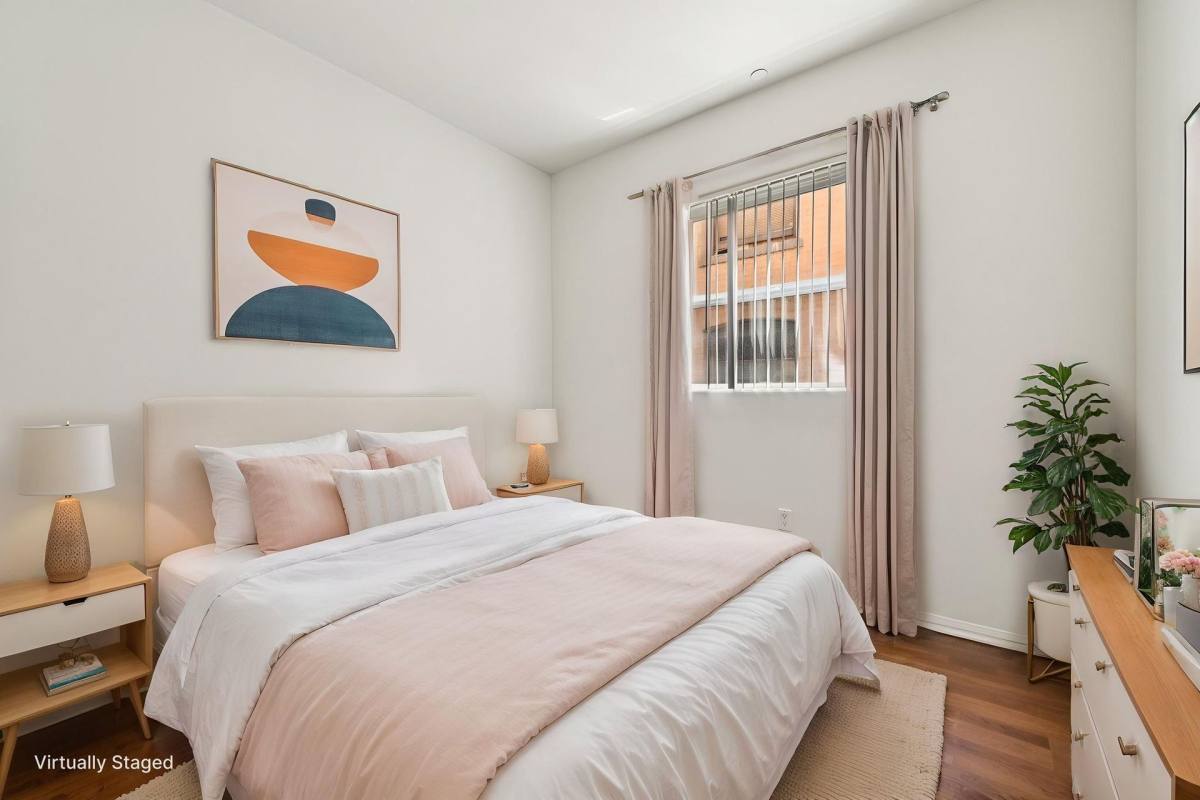 Apartment for rent at 689 S Berendo St, Los Angeles, CA 90005