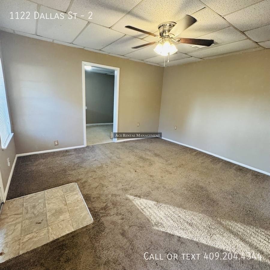 Apartment for rent at 1122 Dallas St #2, Port Neches, TX 77651