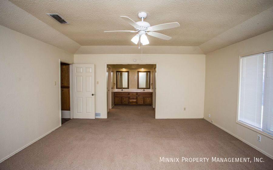 Townhouse for rent at 5807 2nd St, Lubbock, TX 79416