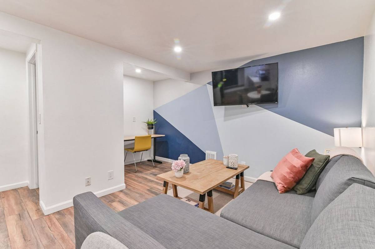 Apartment for rent at 823 Nob Hill Ave N, Seattle, WA 98109
