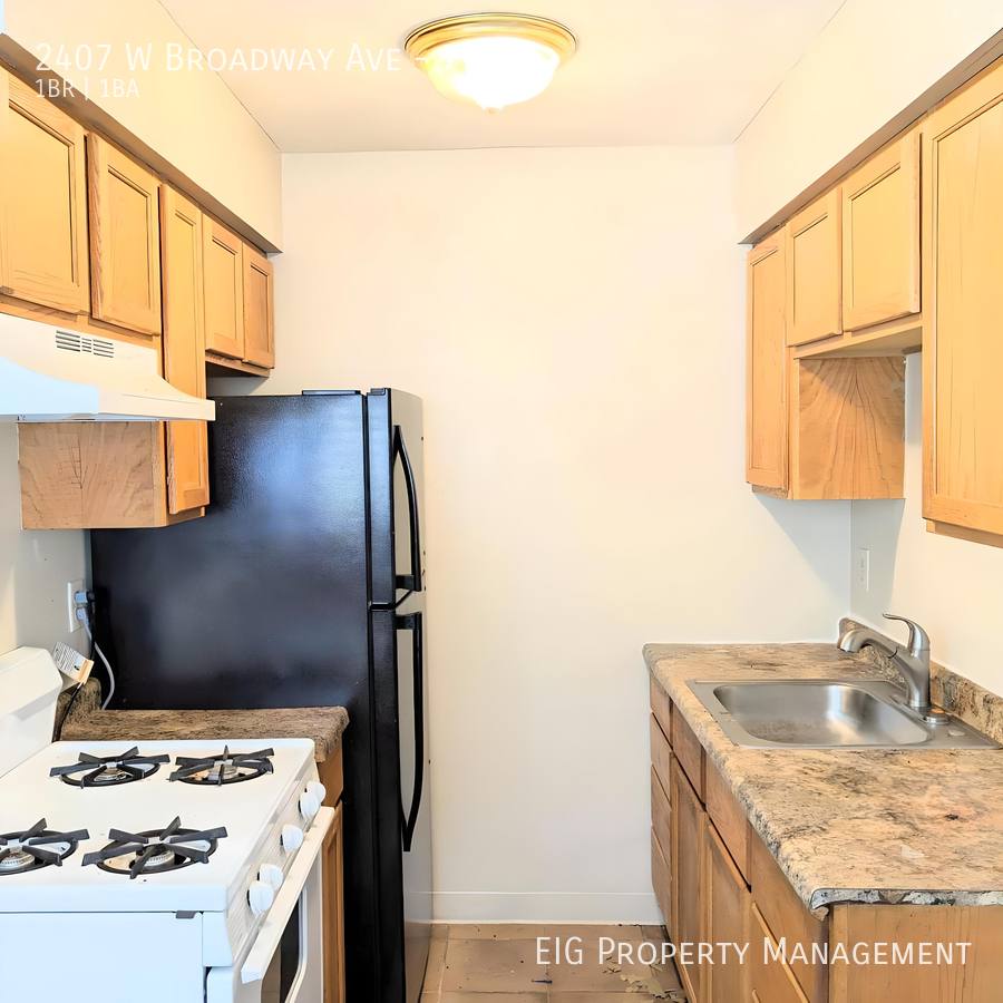Apartment for rent at 2407 W Broadway Ave #7, Minneapolis, MN 55411