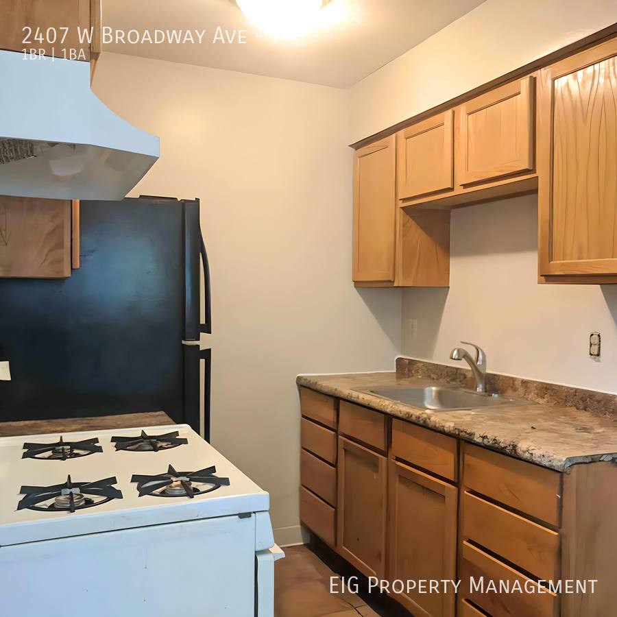 Apartment for rent at 2407 W Broadway Ave #7, Minneapolis, MN 55411