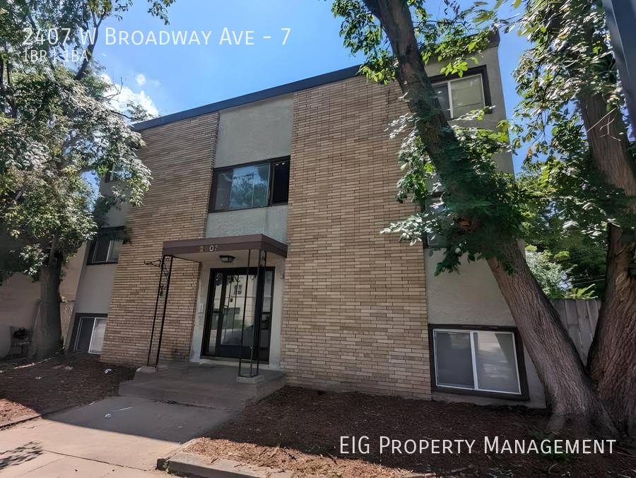 Apartment for rent at 2407 W Broadway Ave #7, Minneapolis, MN 55411