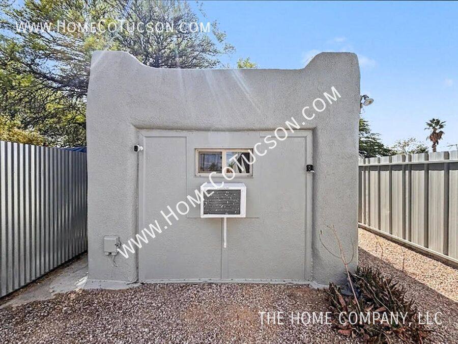 House for rent at 713 N Erin Ave, Tucson, AZ 85711