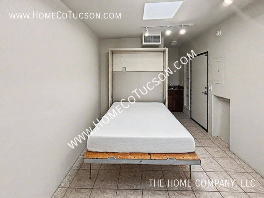 House for rent at 713 N Erin Ave, Tucson, AZ 85711