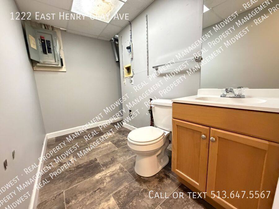 Apartment for rent at 1222 E Henry Clay Ave, Covington, KY 41011
