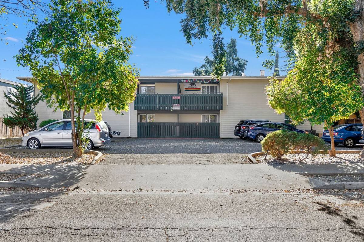 Apartment for rent at 240 2nd St, Davis, CA 95616
