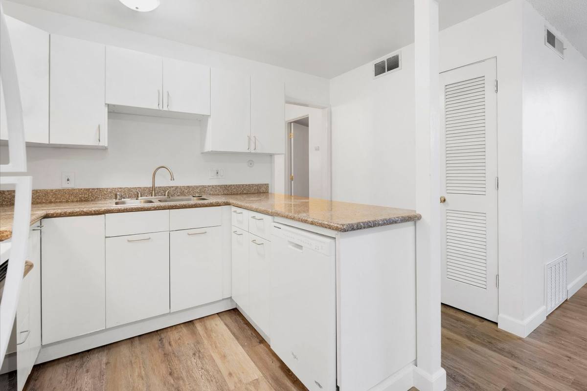 Apartment for rent at 240 2nd St, Davis, CA 95616