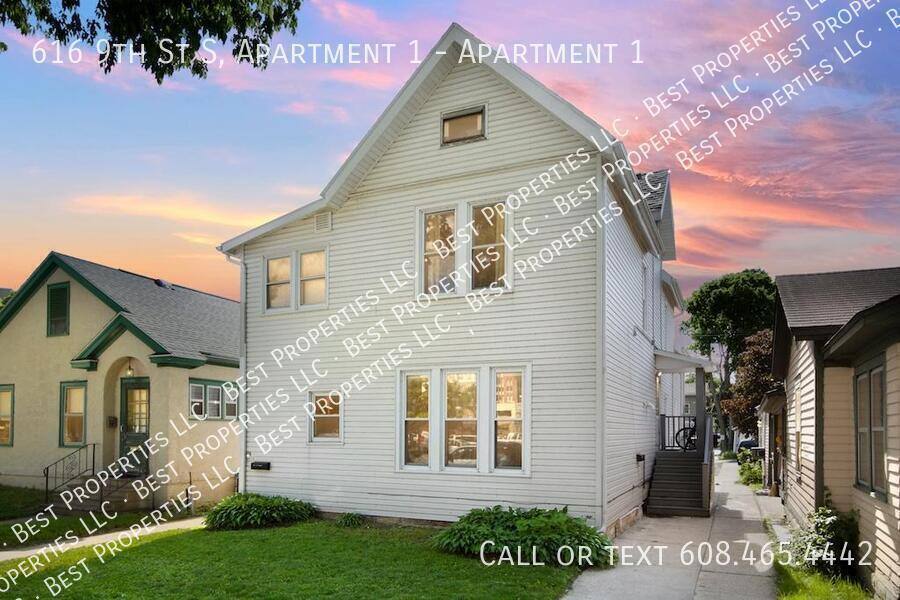 Apartment for rent at 616 9th St S #1, La Crosse, WI 54601