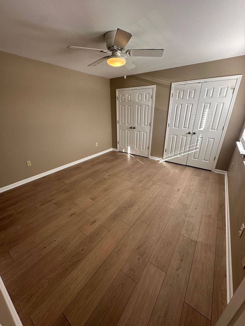 Condo for rent at 6770 Enchanted Oak Place, Memphis, TN 38120