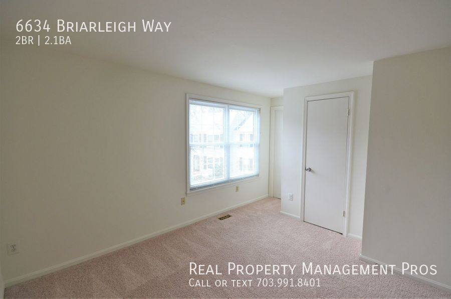 Townhouse for rent at 6634 Briarleigh Way, Alexandria, VA 22315