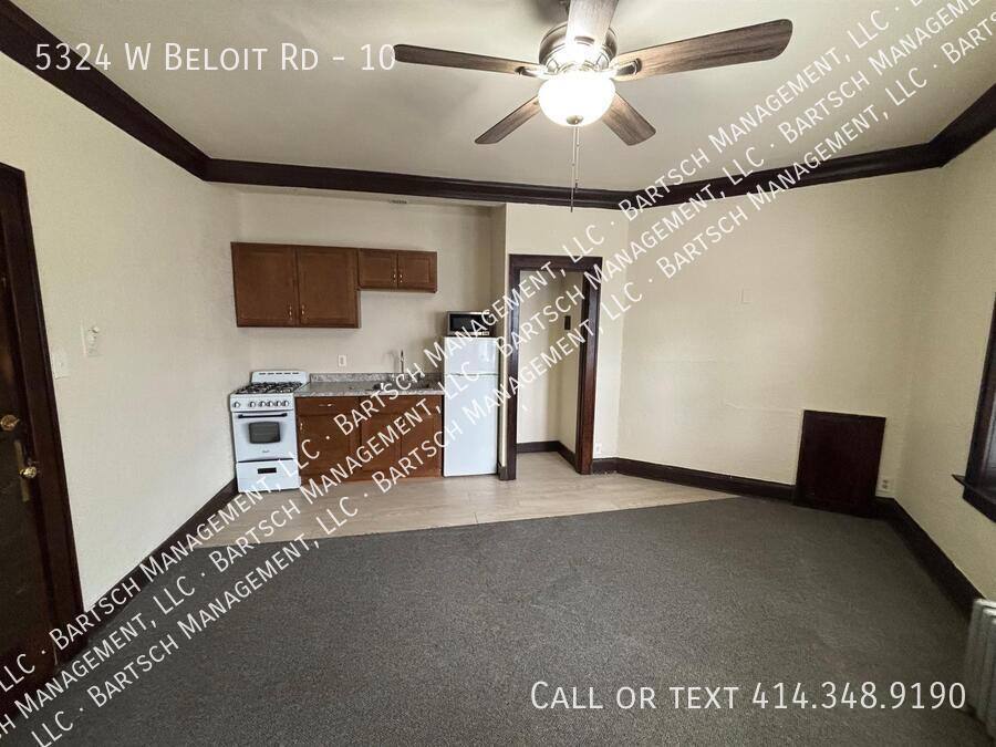 Apartment for rent at 5324 W Beloit Rd #10, Milwaukee, WI 53214