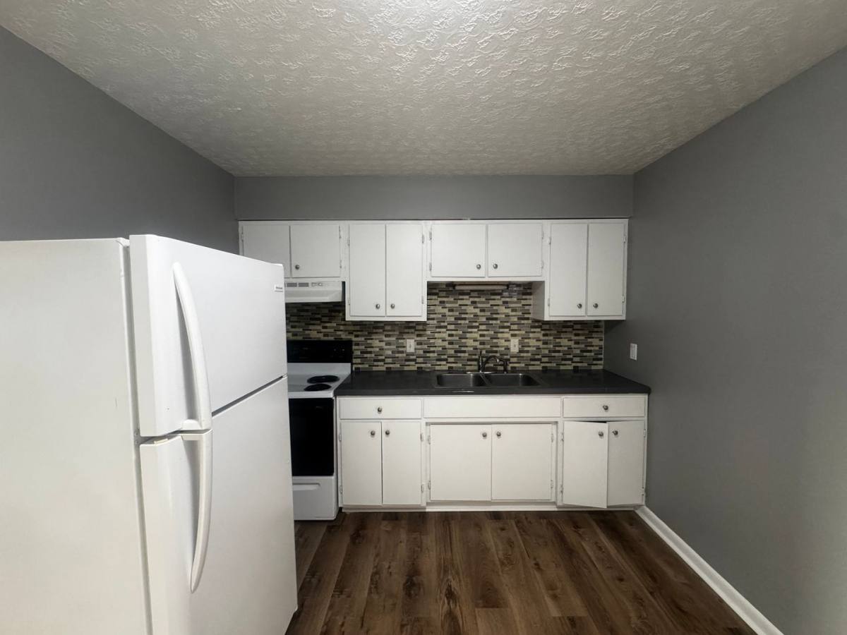 Apartment for rent at 507-509 1st St, Carterville, IL 62918