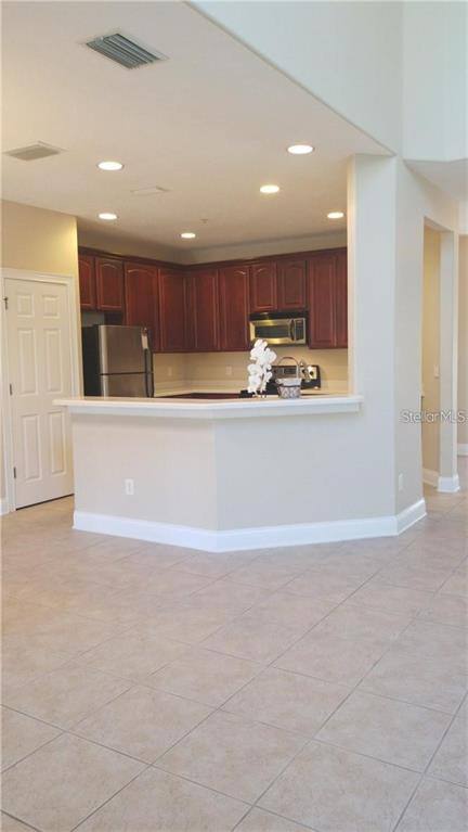 Townhouse for rent at 7118 Regina Way, Orlando, FL 32819