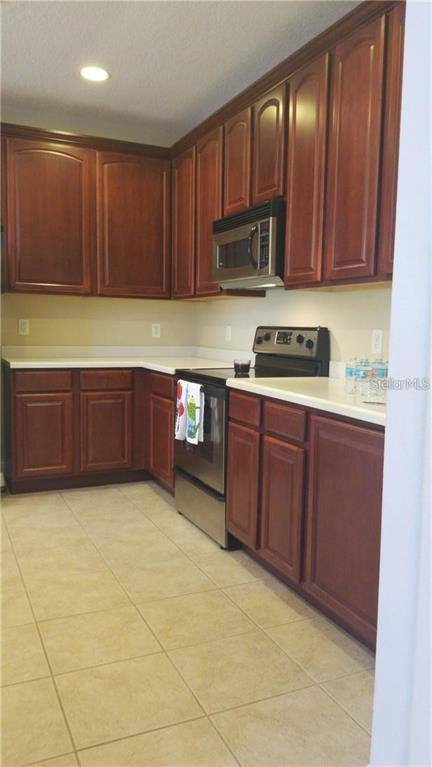 Townhouse for rent at 7118 Regina Way, Orlando, FL 32819